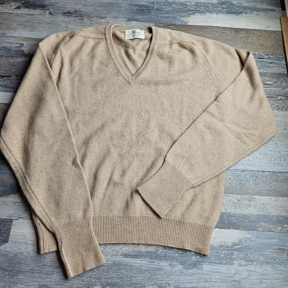 Lord Jeff Vintage Cashmere V Neck Sweater Large